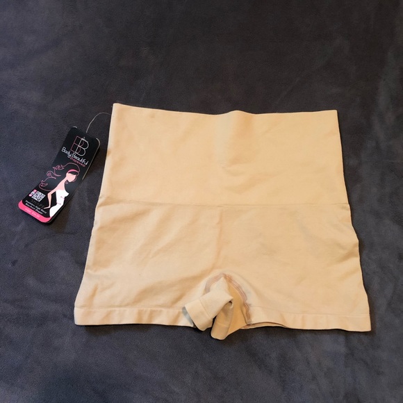 Shapewear - Picture 2 of 4